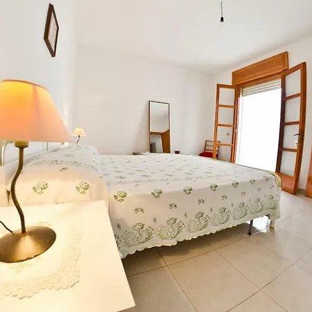 Casa Punta Ristola Holiday home *
